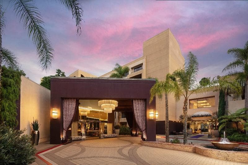 Avenue of the Arts Costa Mesa, a Tribute Portfolio Hotel, photo 1