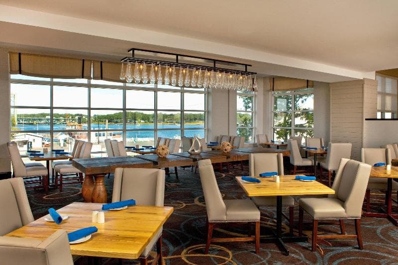 Sheraton Portsmouth Harborside photo 1