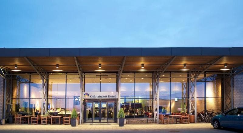Park Inn by Radisson Oslo Airport Hotel West, photo 1