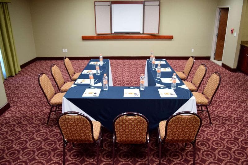 Hampton Inn by Hilton Ciudad Victoria, photo 1