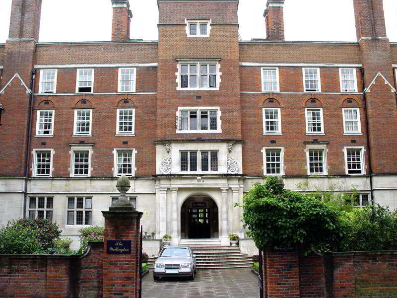 Wellington Hotel by Blue Orchid, photo 1