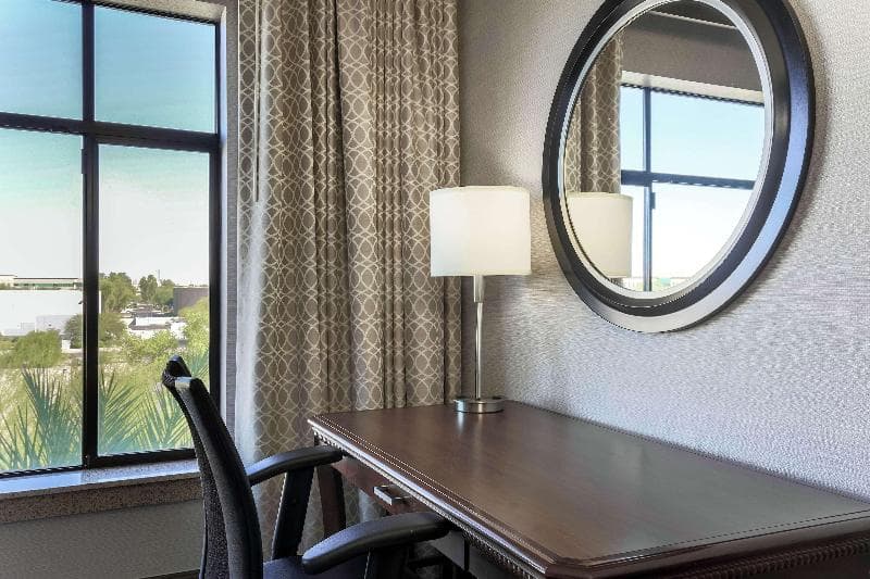 Hilton Phoenix Chandler, photo 1