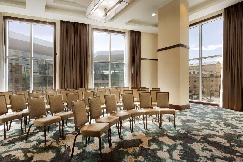 Embassy Suites by Hilton Denver Downtown Convention Center, photo 1