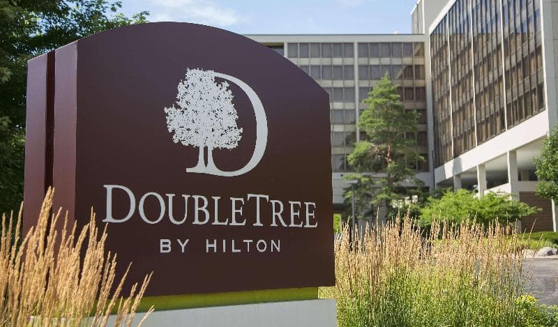 DoubleTree by Hilton Chicago - Oak Brook, photo 1