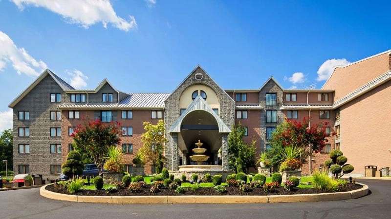 Best Western Plus Concordville Hotel, photo 1