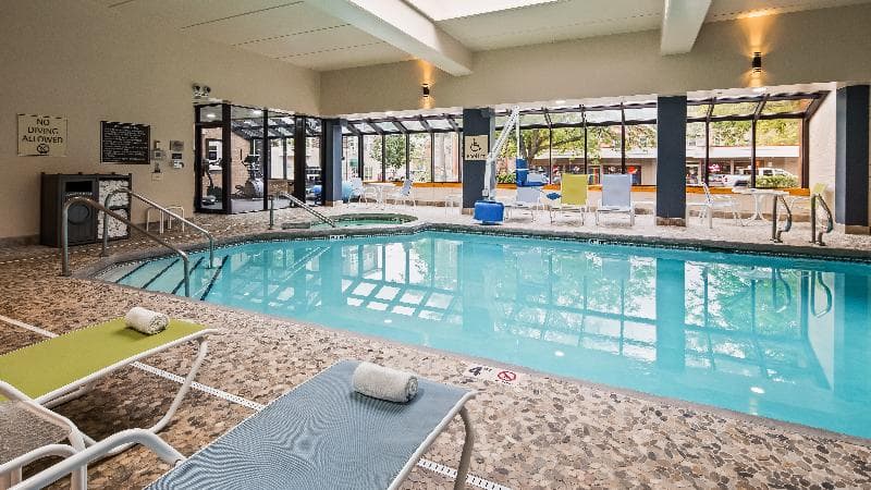 Best Western Plus InnTowner Madison, photo 1