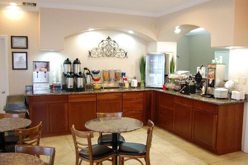 Best Western Angleton Inn, photo 1