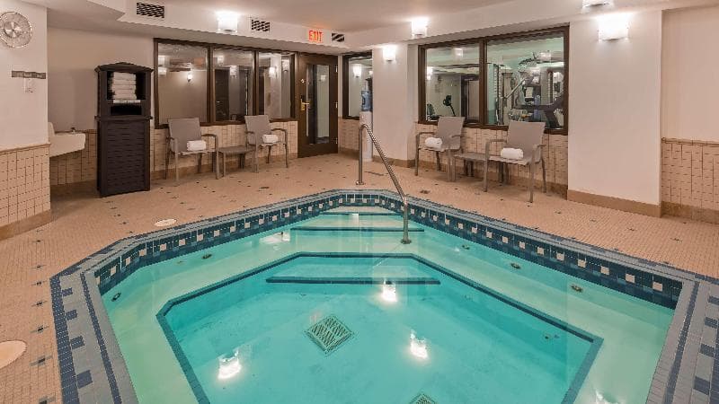 Best Western Airdrie, photo 1