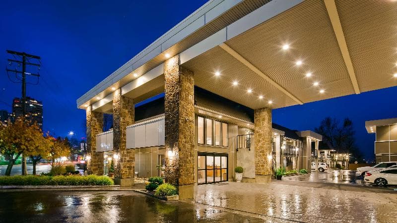 Best Western Plus Burnaby Hotel, photo 1