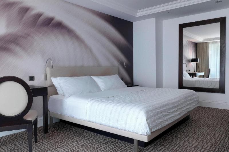 Le Meridien Beach Plaza photo 1