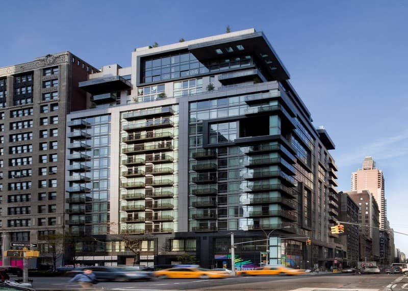 Royalton Park Avenue, photo 1