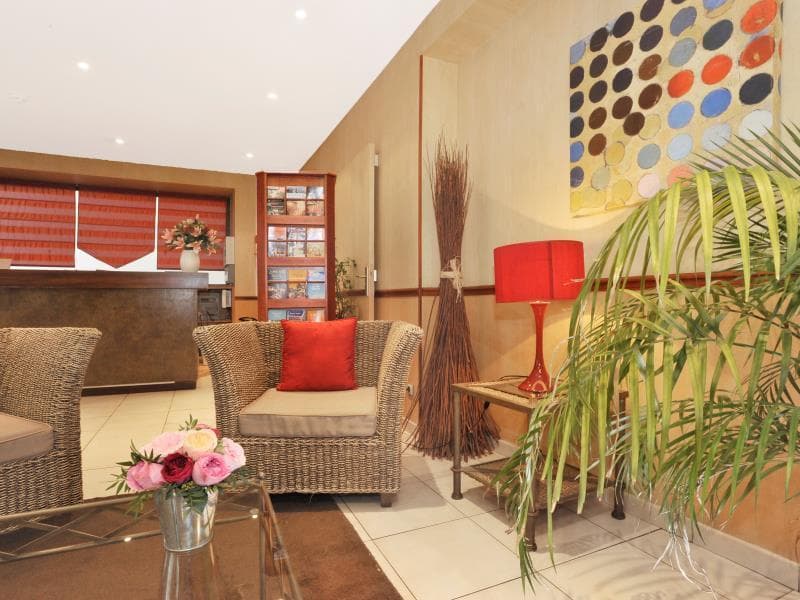 Hotel Carladez Cambronne, photo 1