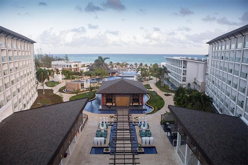 Hideaway At Royalton Blue Waters, photo 1