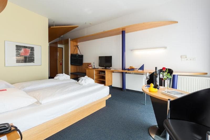 Seehotel Friedrichshafen, photo 1