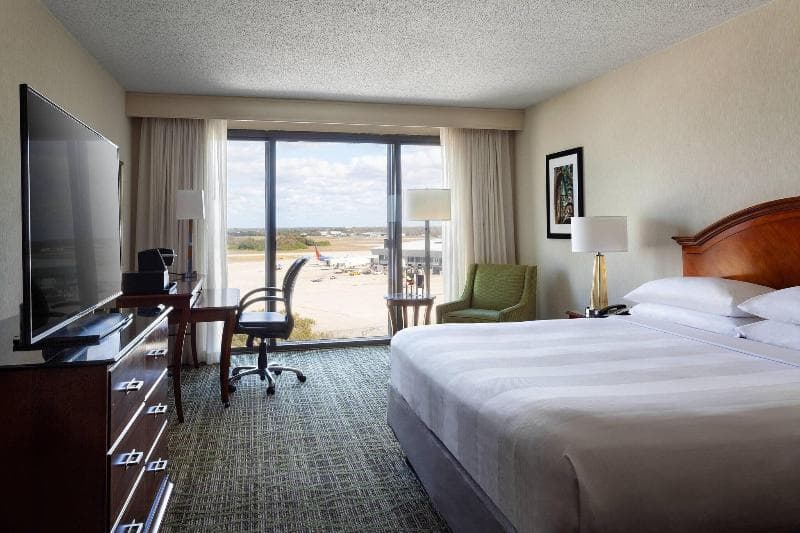 Tampa Airport Marriott, photo 1