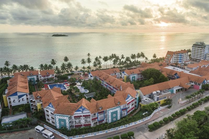 Decameron Isleno photo 1