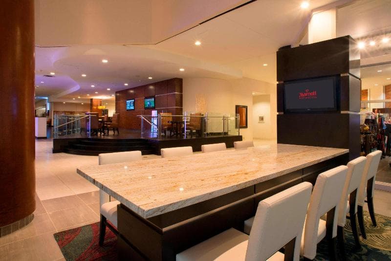 Marriott Tulsa Hotel Southern Hills photo 1