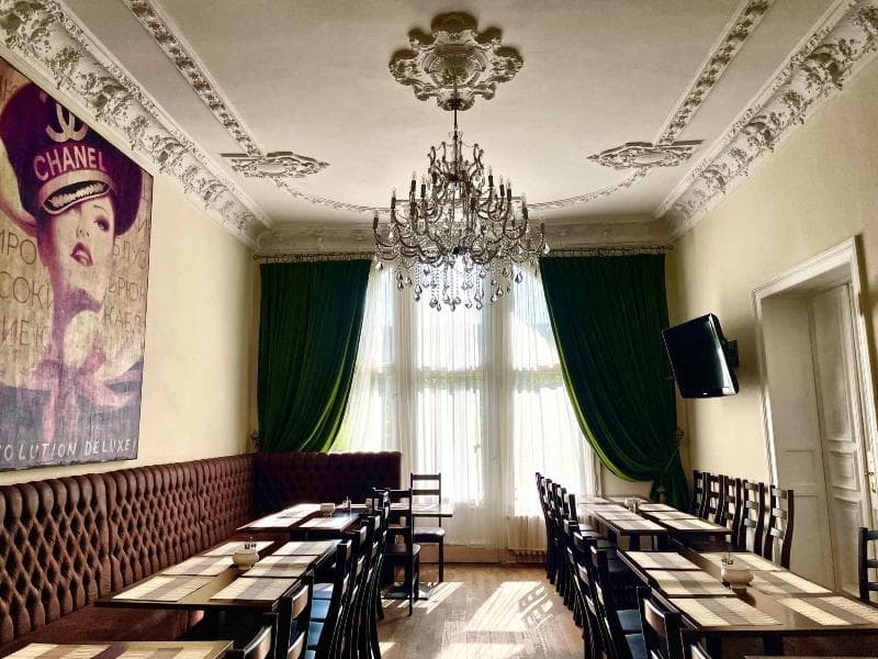 Upper Room Hotel photo 1