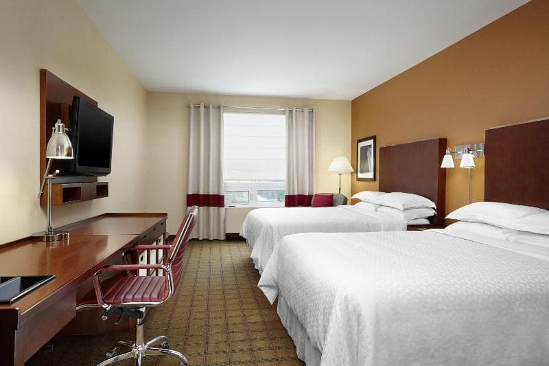 Four Points By Sheraton Calgary Airport, photo 1
