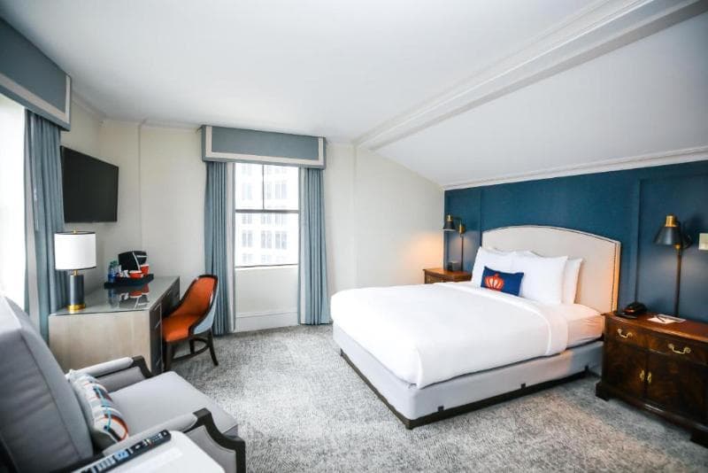 The Dunhill Hotel, photo 1
