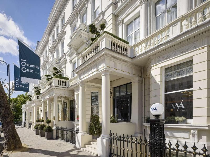100 Queens Gate Hotel Curio Collection By Hilton, photo 1