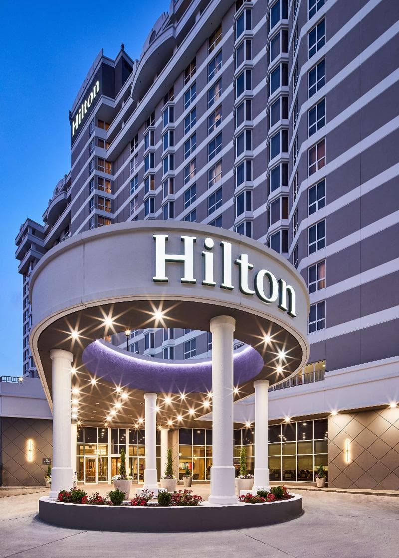 Hilton Kansas City Country Club Plaza, photo 1