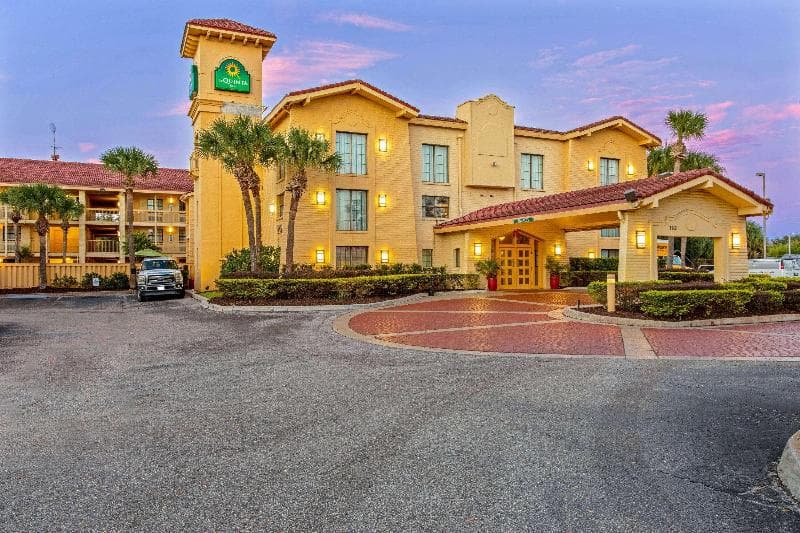 La Quinta Inn by Wyndham Orlando Airport West, photo 1
