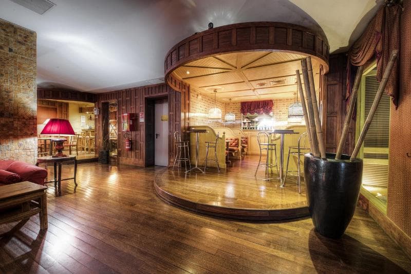 Colony Hotel, photo 1