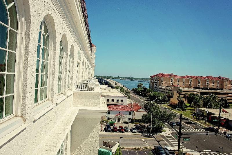 Hampton Inn & Suites Bradenton Downtown Historic District, photo 1