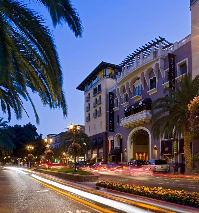 Valencia Santana Row, photo 1