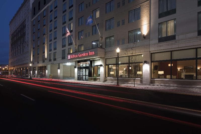 Hilton Garden Inn Louisville Downtown, photo 1