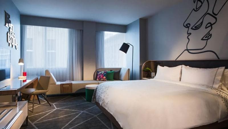 Renaissance Montreal Downtown Hotel photo 1