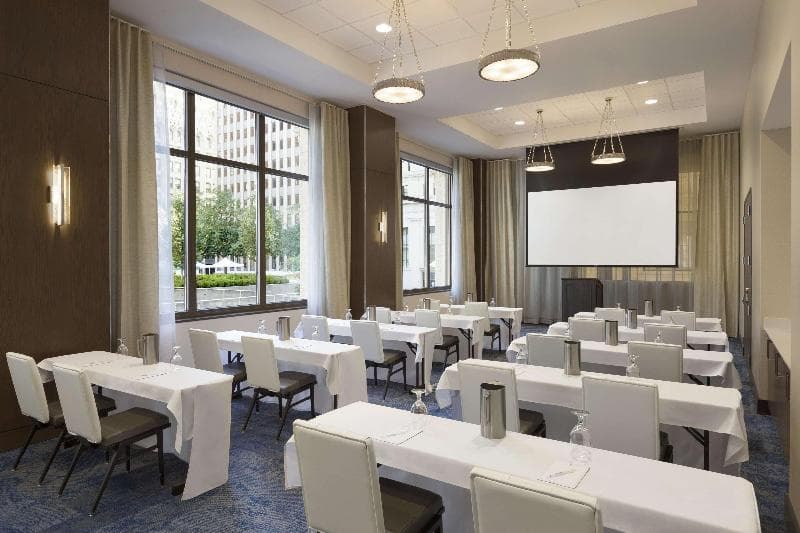 Embassy Suites by Hilton Pittsburgh Downtown, photo 1