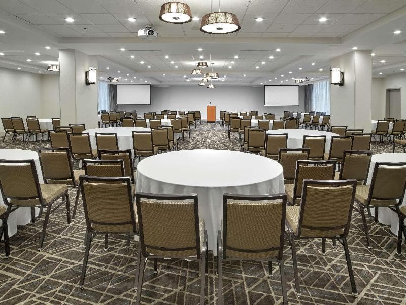 DoubleTree by Hilton Edmonton Downtown, photo 1