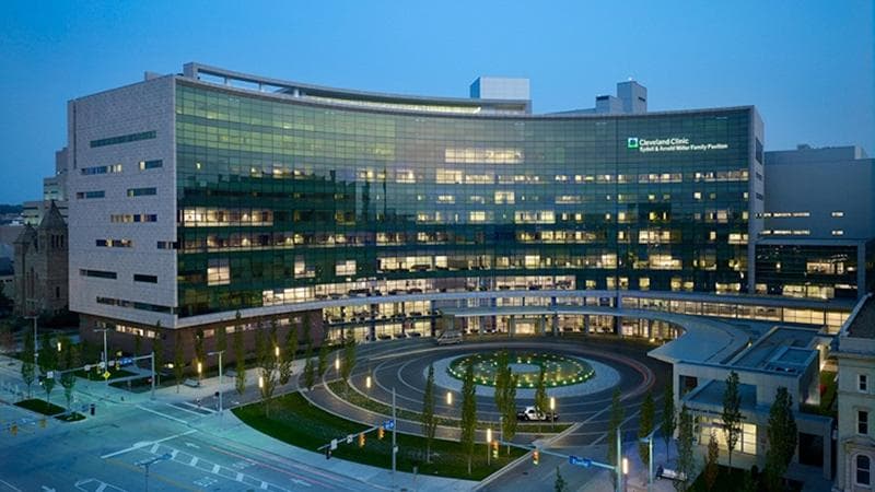 Holiday Inn Cleveland Clinic, photo 1