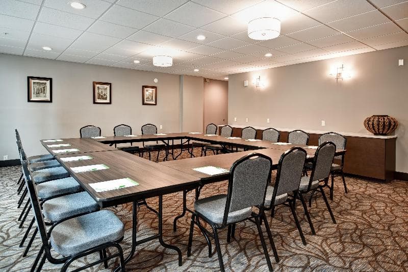 Holiday Inn Lancaster photo 1
