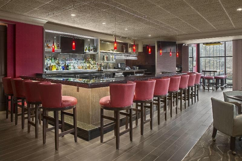 Sheraton Suites Akron Cuyahoga Falls photo 1