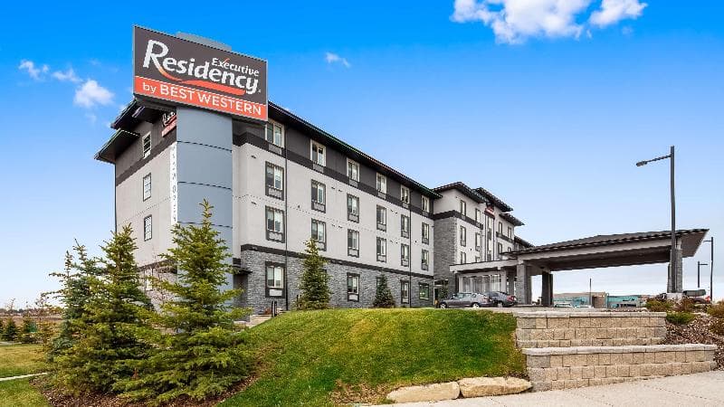 Executive Residency by Best Western Calgary City View North, photo 1