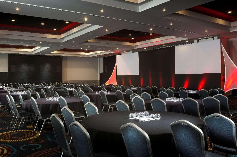 Radisson Red London Heathrow, photo 1
