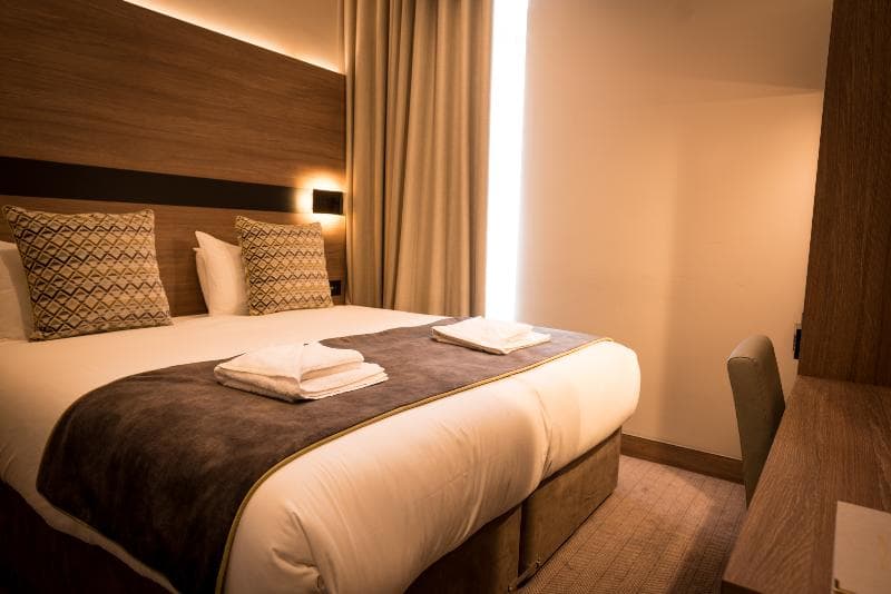Merit Kensington Hotel, photo 1