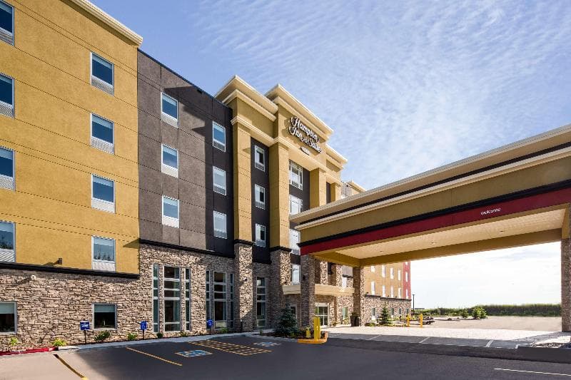 Hampton Inn & Suites Edmonton St. Albert, AB, photo 1