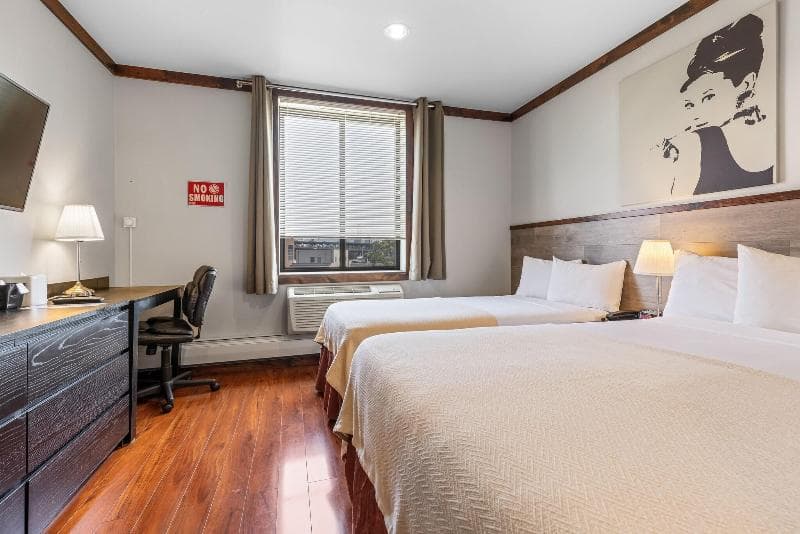 Lic Hotel, photo 1