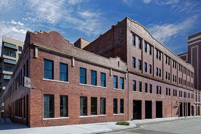 Crossroads Hotel, photo 1