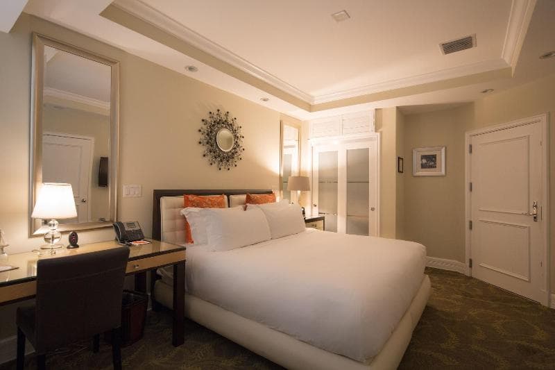 The Pillars Hotel, photo 1