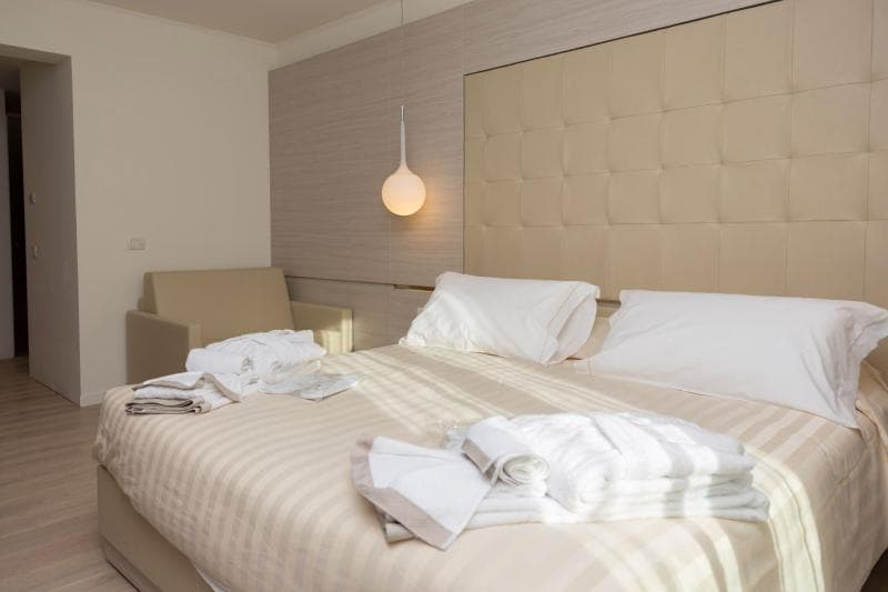 White Angel Hotel, photo 1