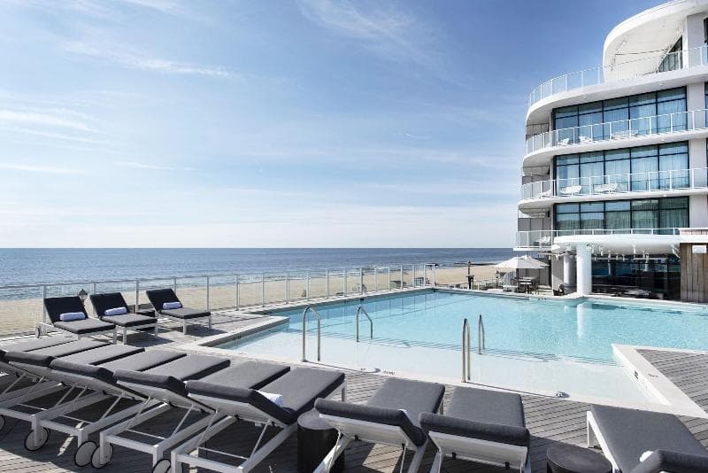 Wave Resort photo 1