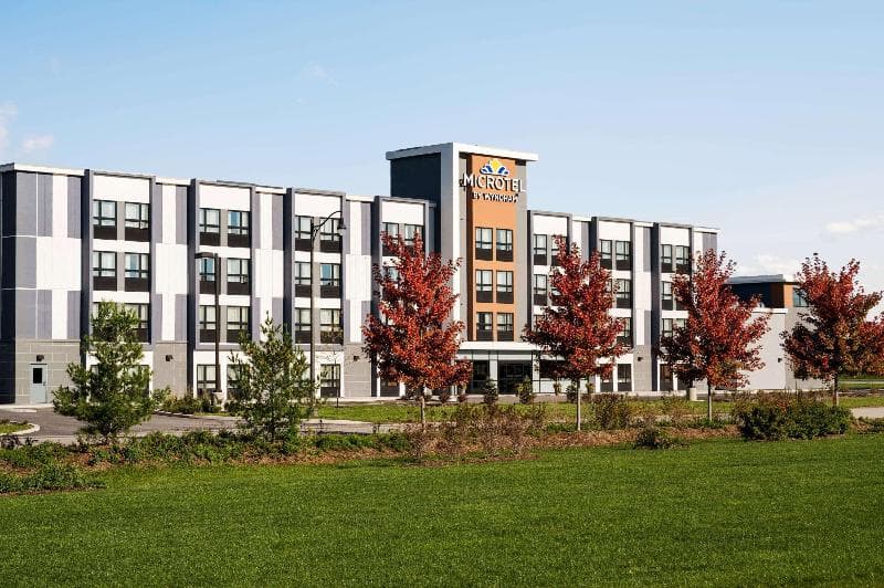 Microtel Inn & Suites by Wyndham Aurora, photo 1