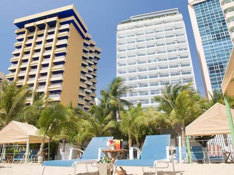 Bnow Hotels Acapulco, photo 1