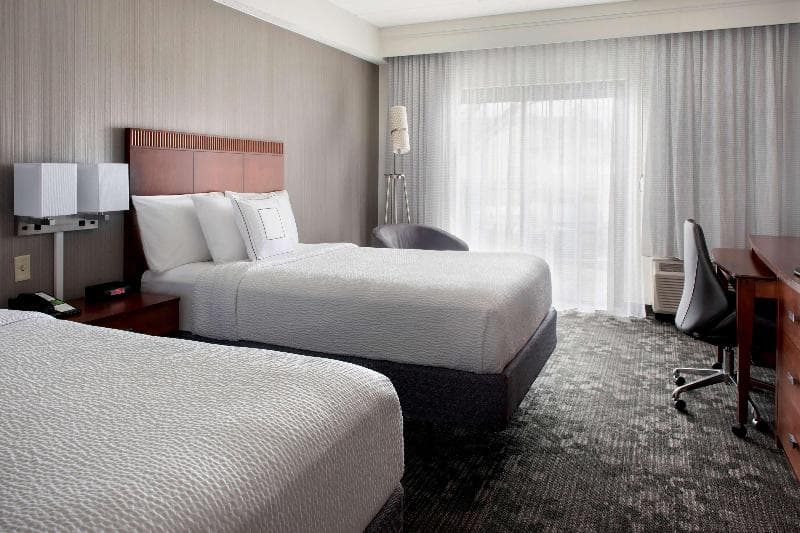 Sonesta Select Boston Milford, photo 1