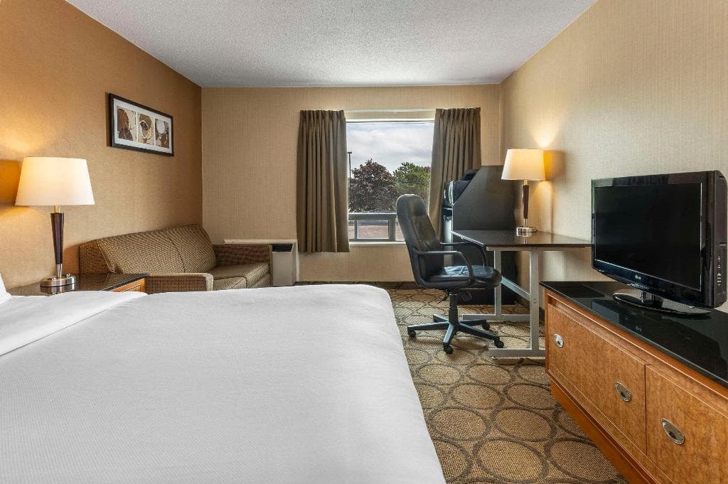 Comfort Inn Cobourg photo 3